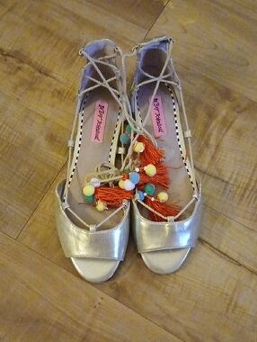 Betsey Johnson Metallic Gold Lace-Up Sandals with Colorful Tassels 7.5
